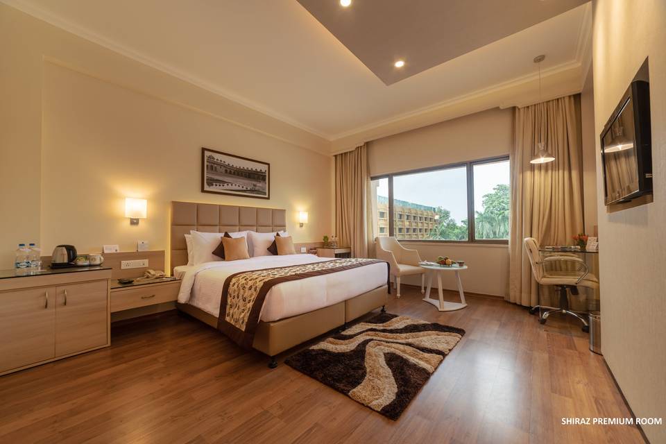 Shiraz Premium Room