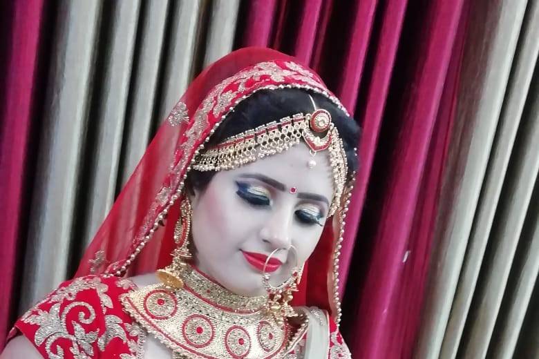 Bridal makeup