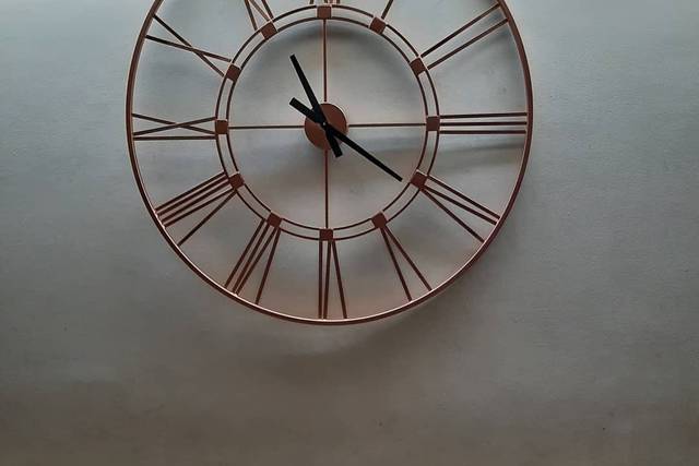 Wall clock