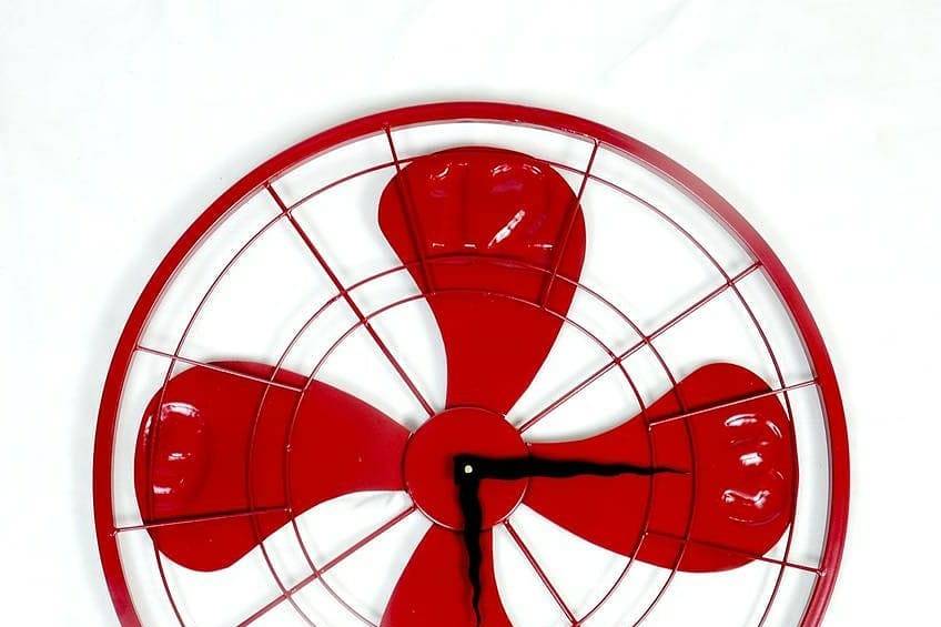 Wall clock