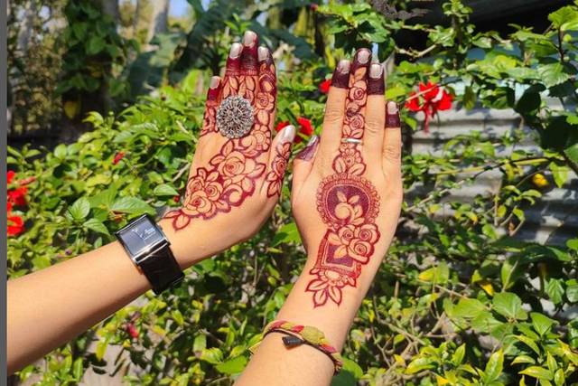 Shabana Khan - Mehendi Artist - Self-employed | LinkedIn