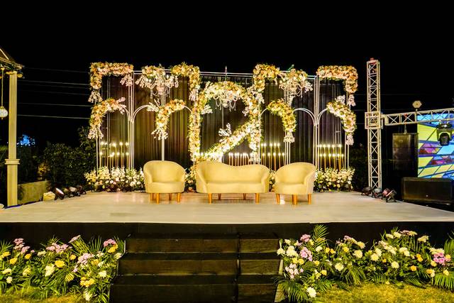 Stage decor