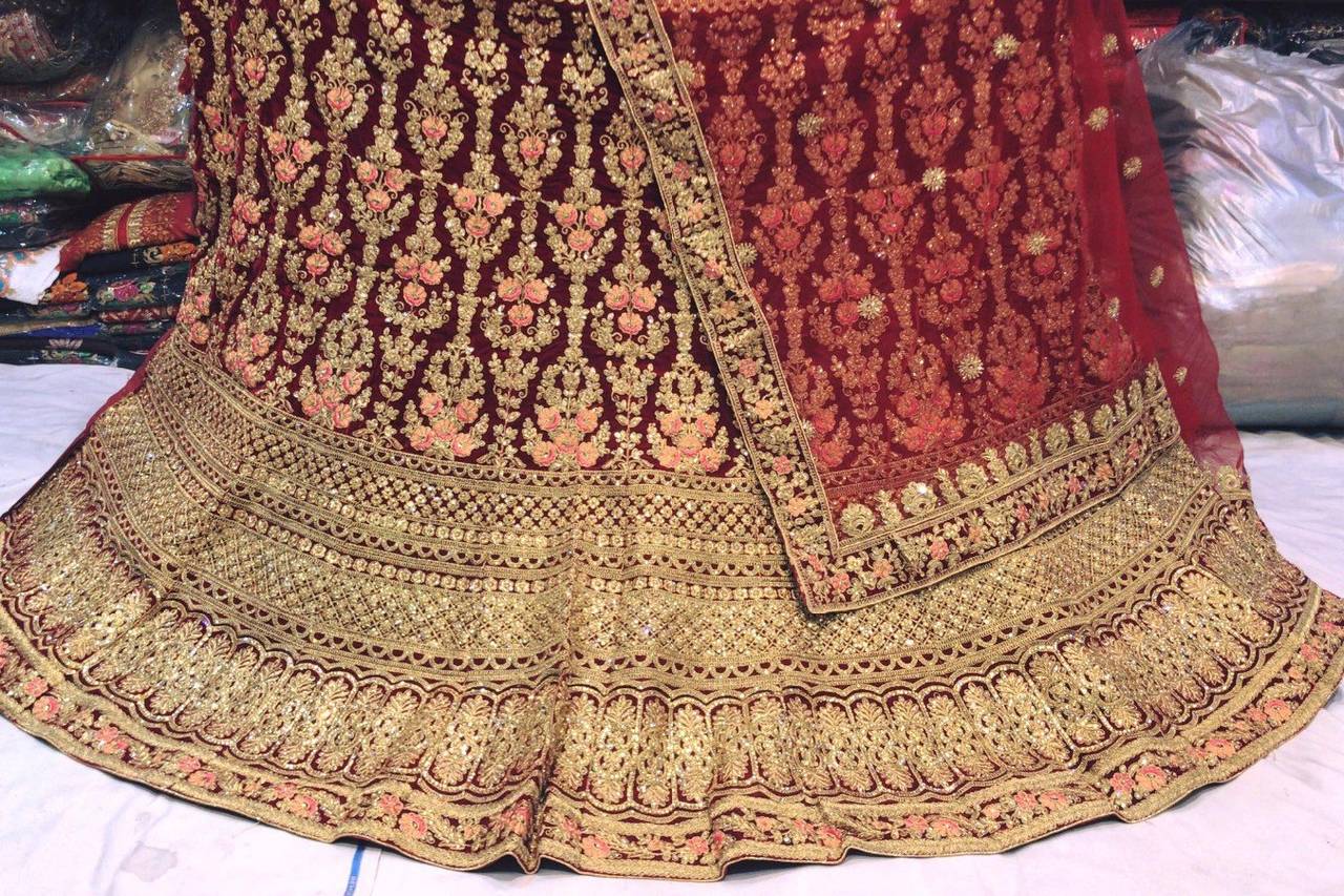 Balbir Di Hatti - Lehenga - Janak Puri - Weddingwire.in