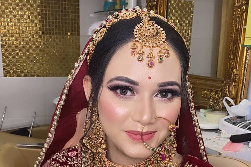 Bridal makeup