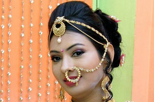 Bridal makeup