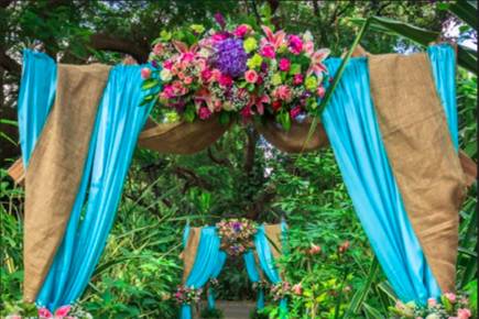 Bridal walkway