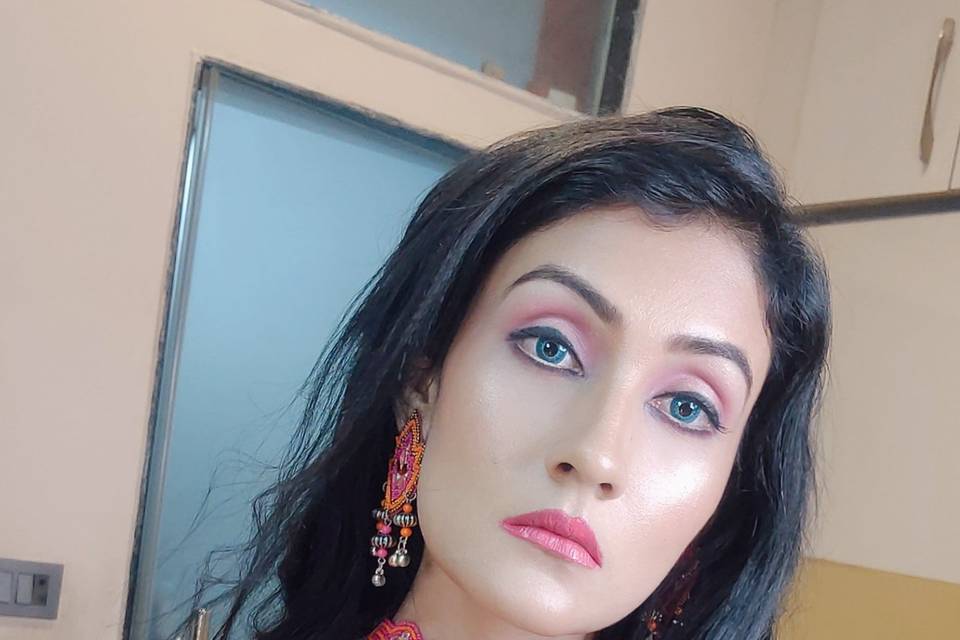 Party makeup