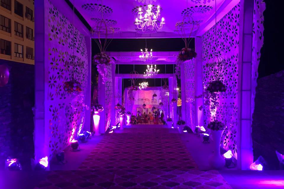 Entrance Decor