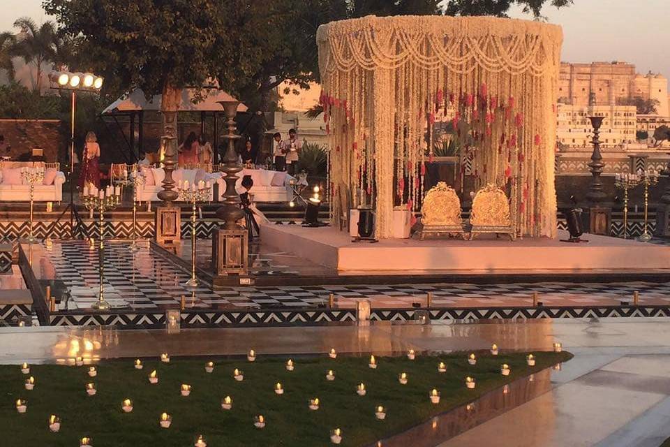 Outdooe Mandap