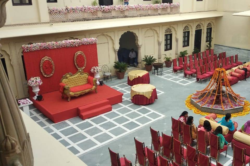 Dhula Garh - A Heritage Hotel, Jaipur