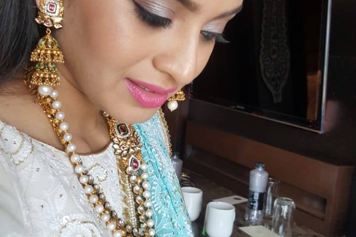 Trupti Bridal Makeup Artist, Jakkur