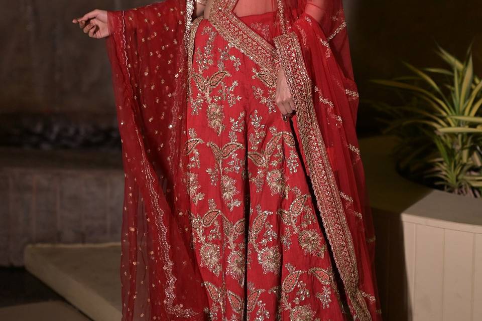 Designer red lehenga on rent