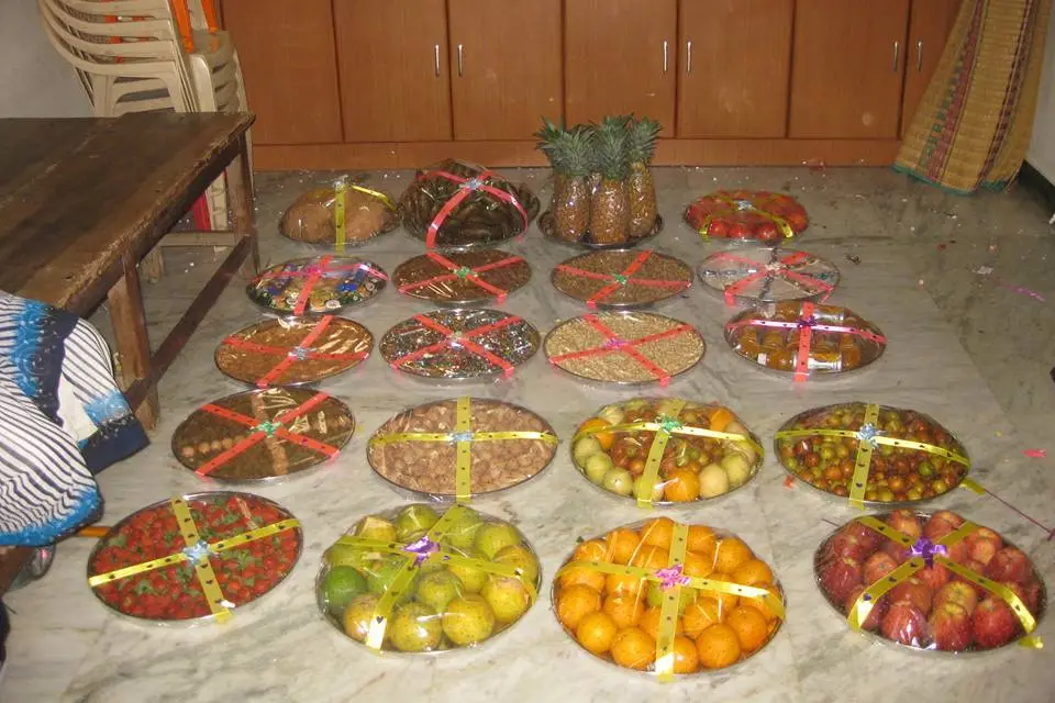 Wedding Plate Packing and Aarathi Plates by Sahana - Trousseau Packing -  Virugambakkam 