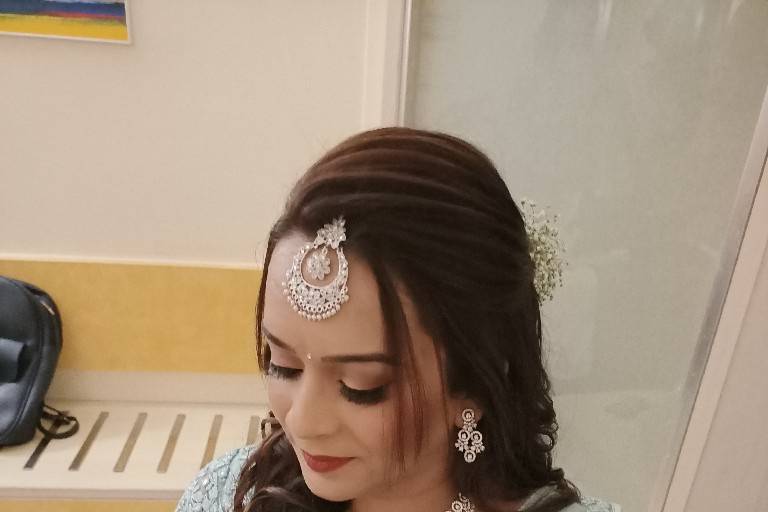 Hatisha Makeup Artist