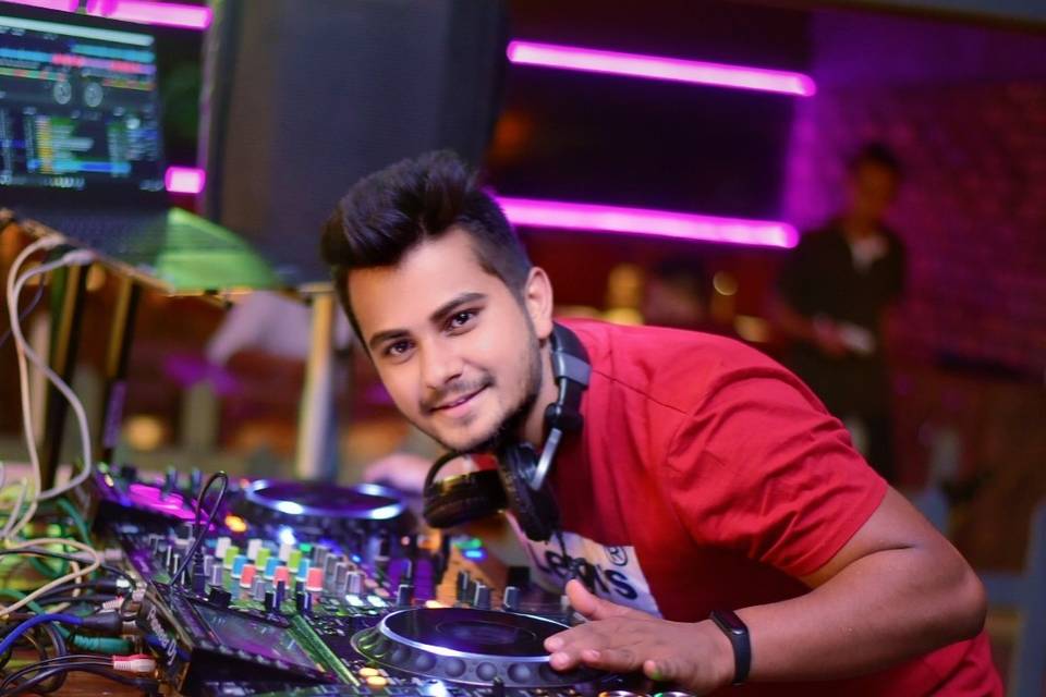DJ Gourav