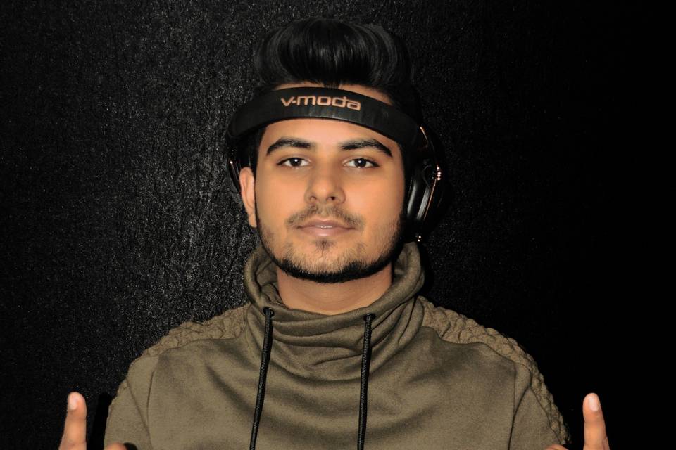 DJ Gourav