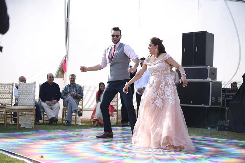 Urvashi & Vikas Wedding