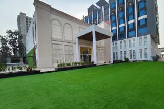 Royal Seasons Banquet