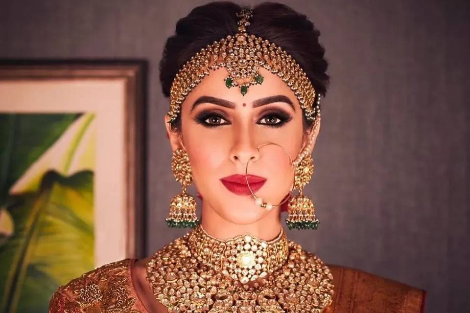 Bridal makeup