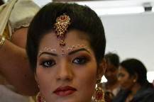 Makeup Salon- Bridal makeup