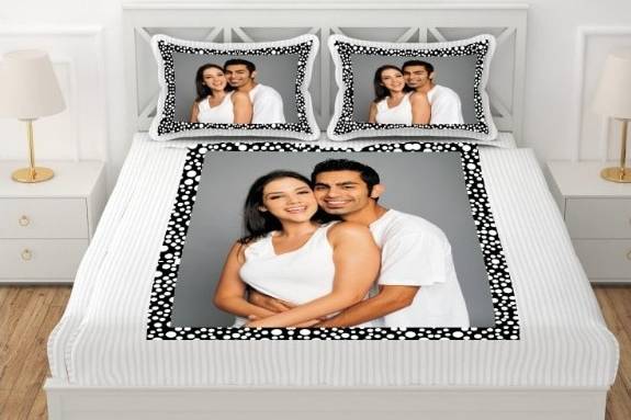 Personalised bedsheet set