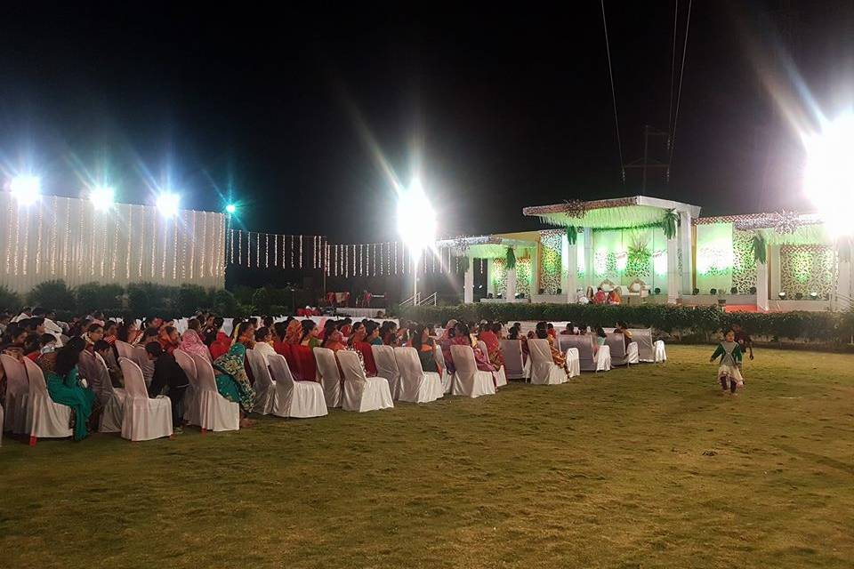 Madhuram Banquet Hall & Lawns