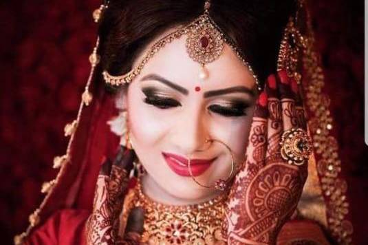 Bridal makeup