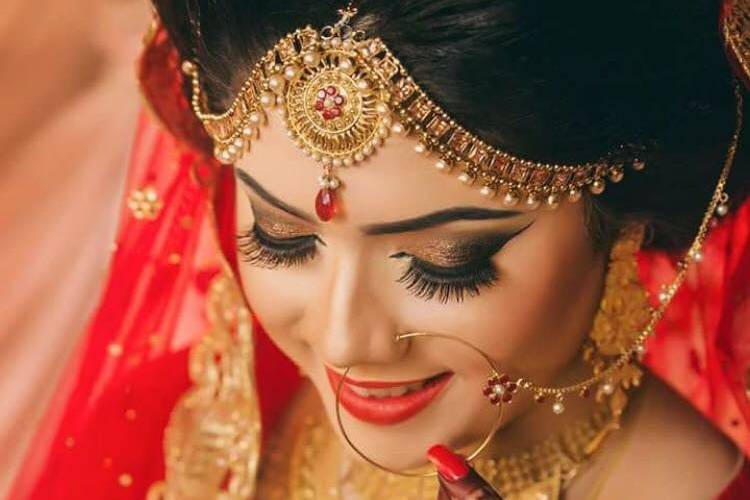 Bridal makeup