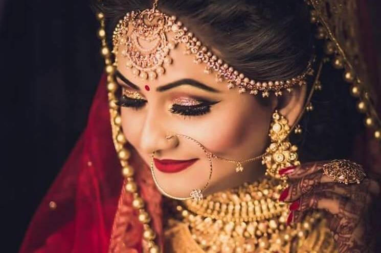 Bridal makeup