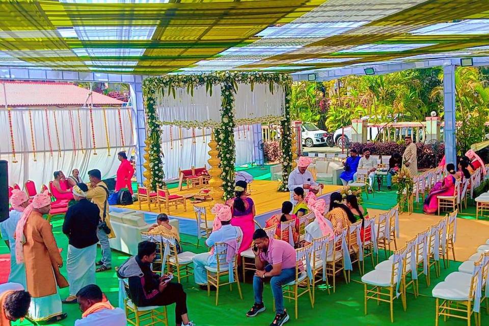 Vidhi Mandap Lawn