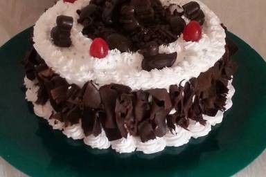 Happy birthday bhoomi beta 🥳🥳🎂 . #birthdaygirl #birthdaycake #fyp  #sweet16 | Instagram