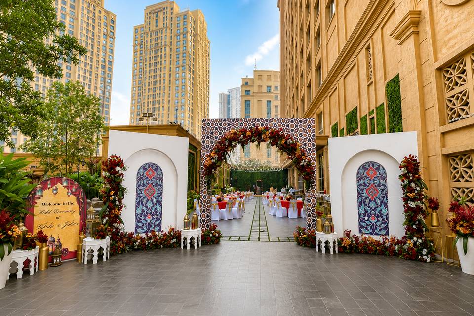 Entrance decor