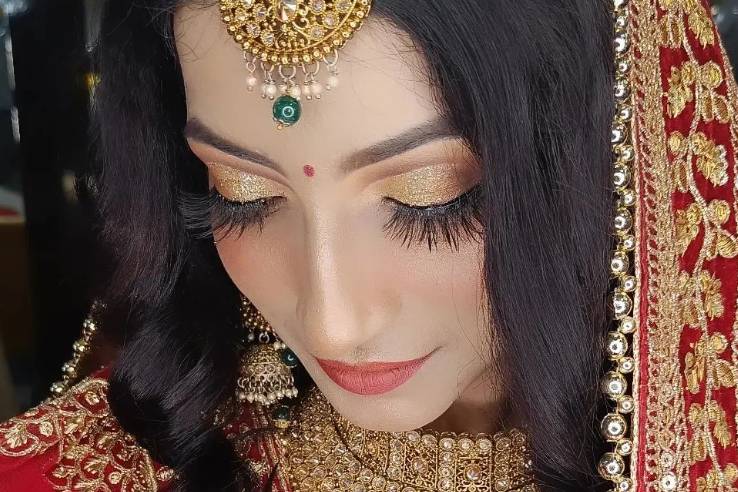 Bridal makeup