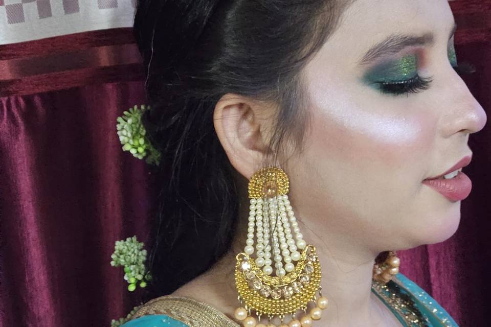 Pakistani look