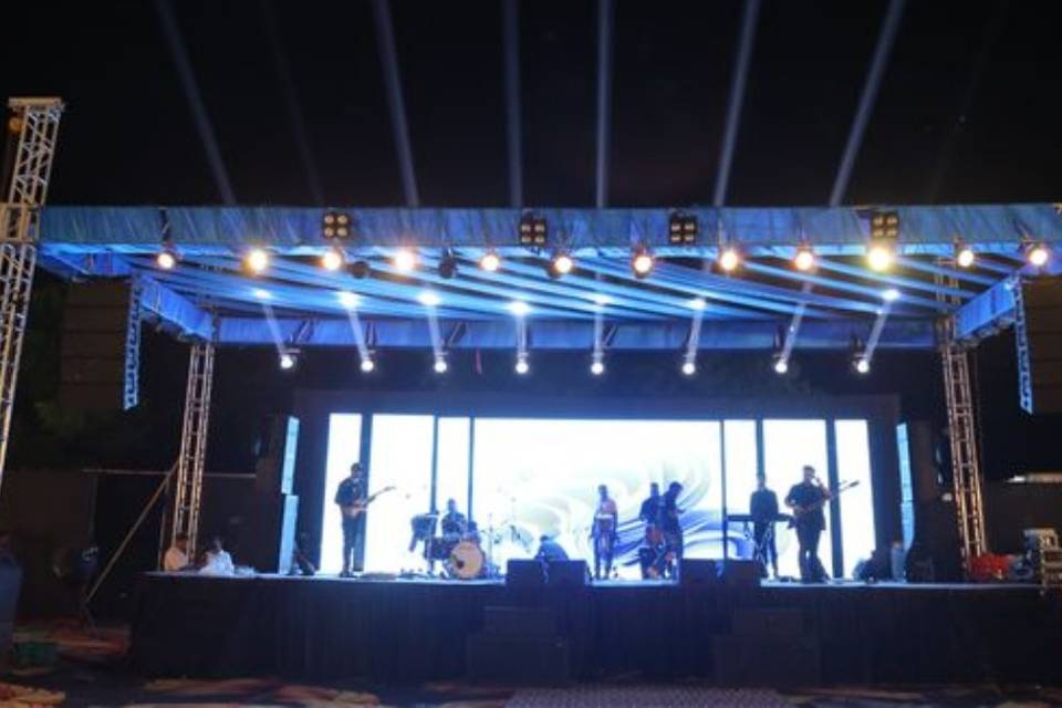 Live band