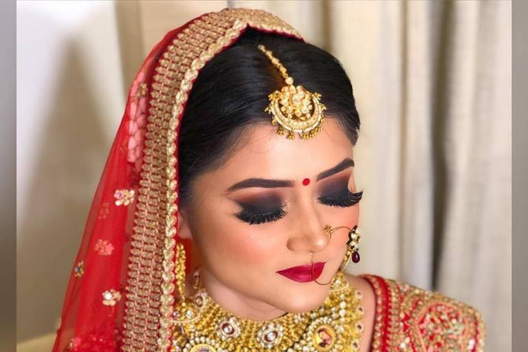 Bridal makeup