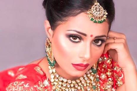 Bridal makeup