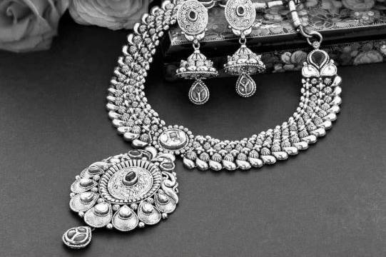 Beni Madho Har Narain Jewellers