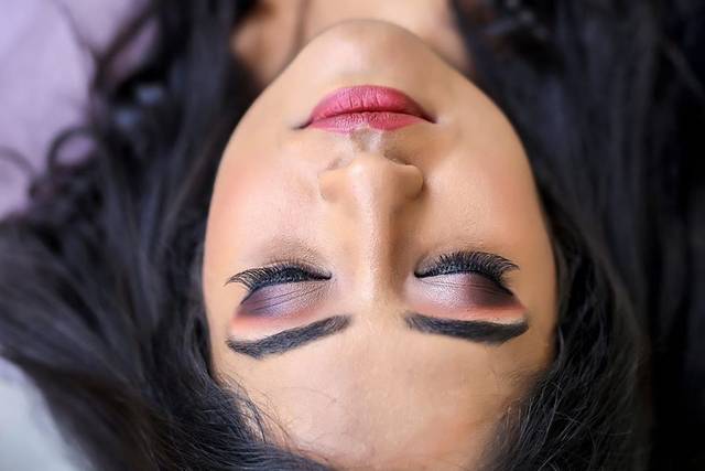 Party makeup