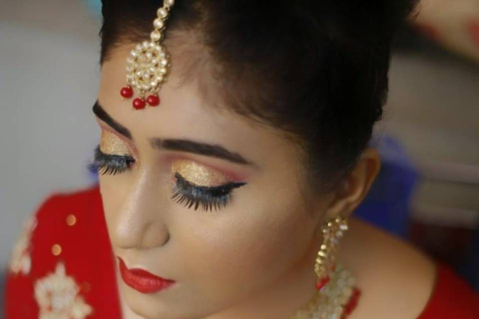 Bridal makeup