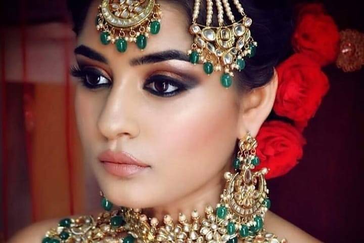 Bridal jewellery