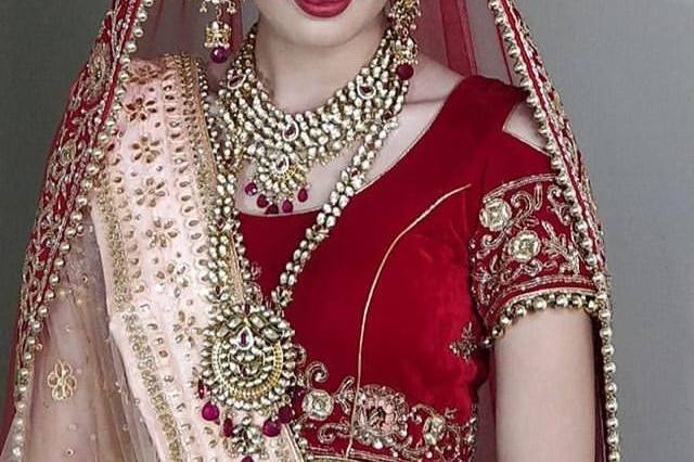 Bridal jewellery