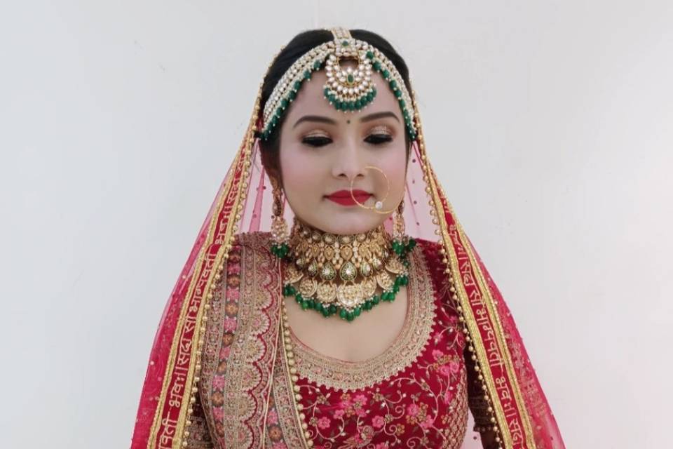 Pahadi bride