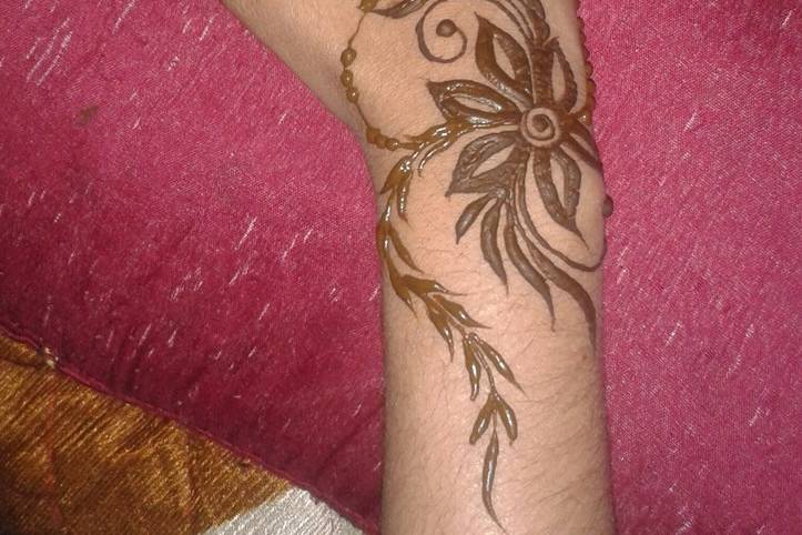 Designer mehndi