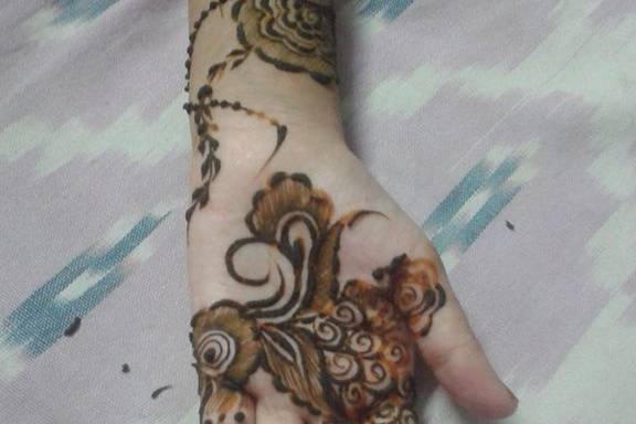 Designer mehndi