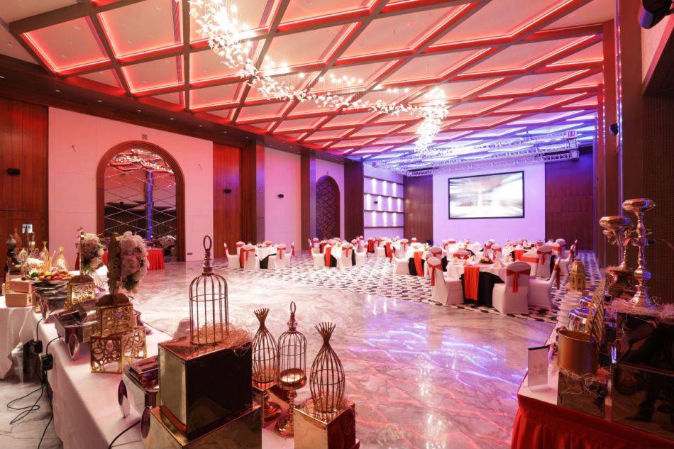 Banquet hall