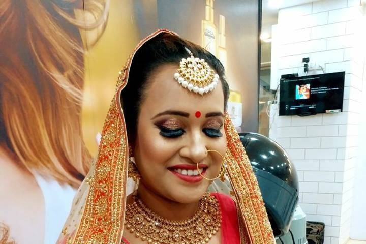 Bridal makeup