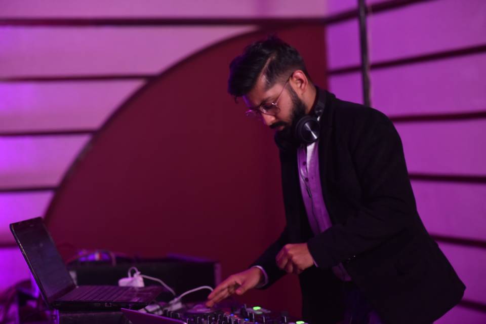 DJ VIBE, Delhi