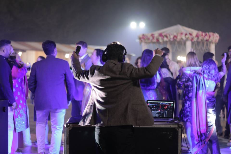 DJ VIBE, Delhi