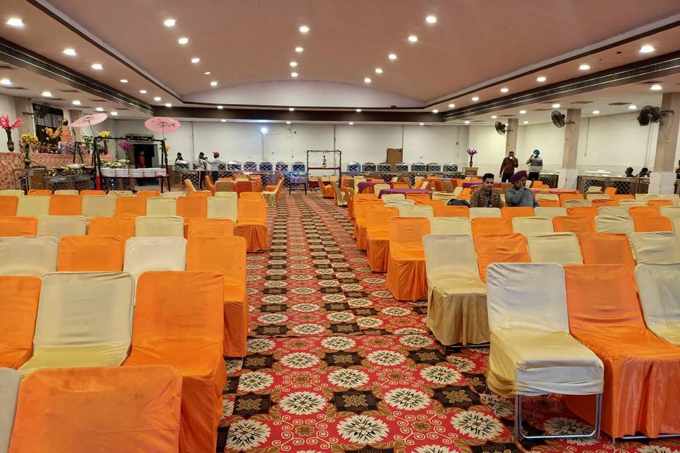 Banquet hall